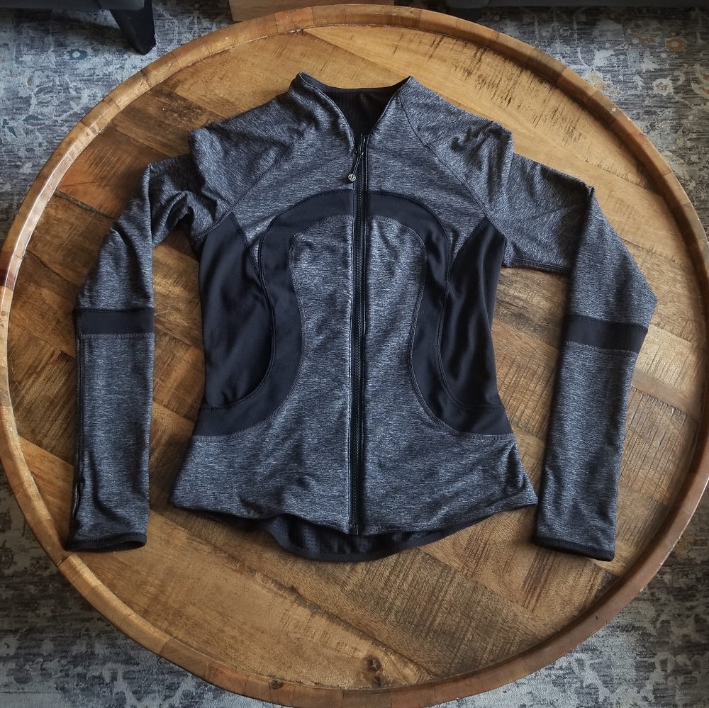 lululemon Find Your Bliss Jacket - Black/Heathered Black (US 4)